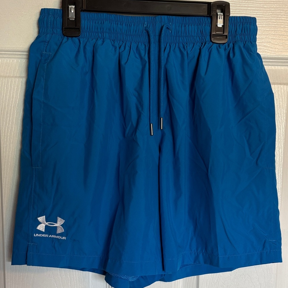 Under Armour Men's Vibrant Blue Athletic Shorts NWT